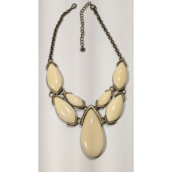 Premier Design Bold Cream and Gold Tone Statement Necklace - Picture 4 of 9
